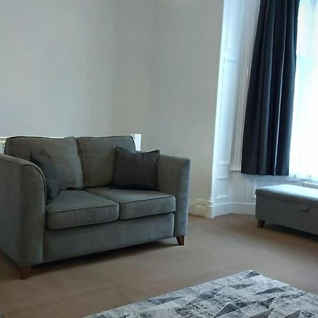 Stylish Apartment In City Centre With Parking Preston  Dış mekan fotoğraf